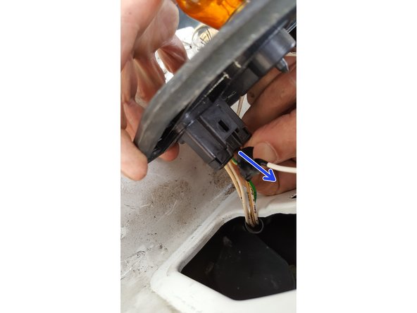 Tirer sur le contacteur