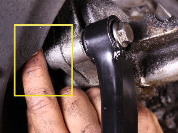 Resserrer l'écrou sans bloquer