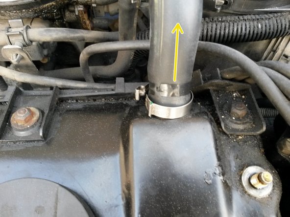 Tirer sur le tuyau vers le haut