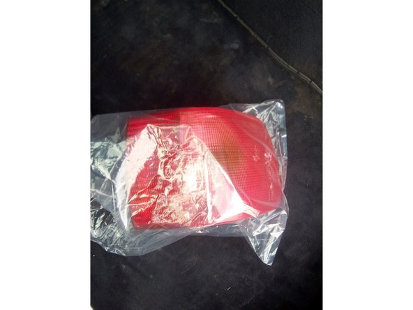 Sortez le nouveau feu de son emballage