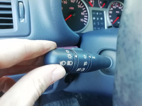 Pour éviter un accident, pensez à contrôler que tous les feux fonctionnent normalement !