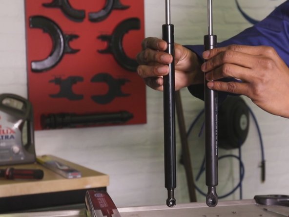 comparer l'ancien et le nouveau vérin (longueur)