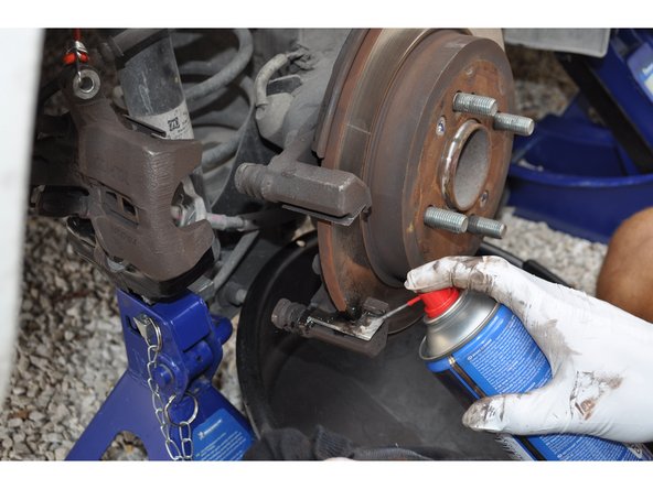 Nettoyer les supports des plaquettes.