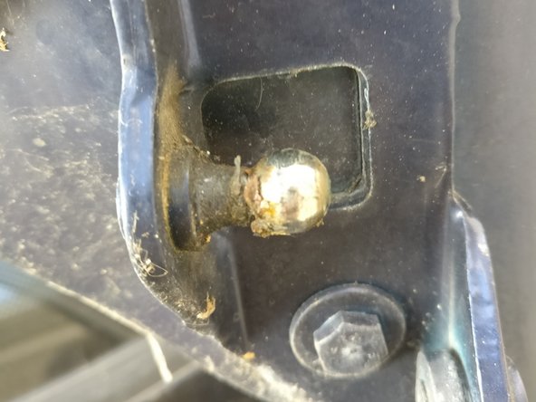 Tirer sur le vérin pour le défaire