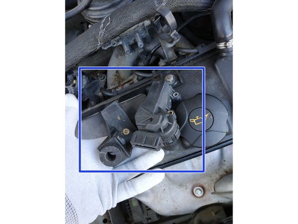 
do not hesitate to use a magnet to retrieve the screws
