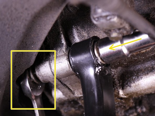 Resserrer l'écrou sans bloquer