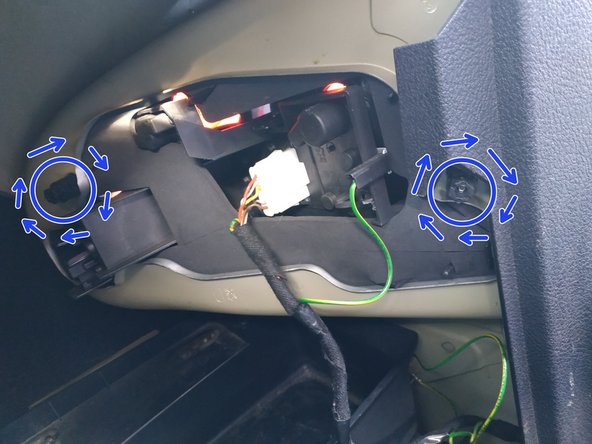 vérifier que toutes les ampoules fonctionnent avant de poursuivre