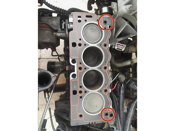 Mettre en place le nouveau joint (bien s'assuré de la présence des 2 centreurs !)