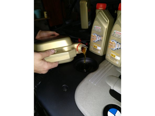 Le moteur 3.0L nécessite 7.5L d'huile