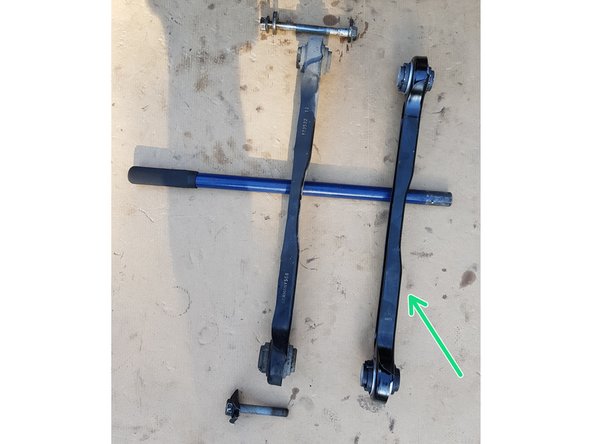 Tirez le bras pour le sortir.