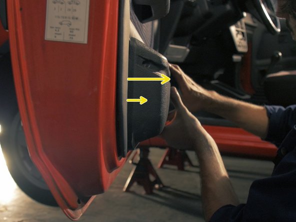 
Pull lightly on the pocket to remove it
