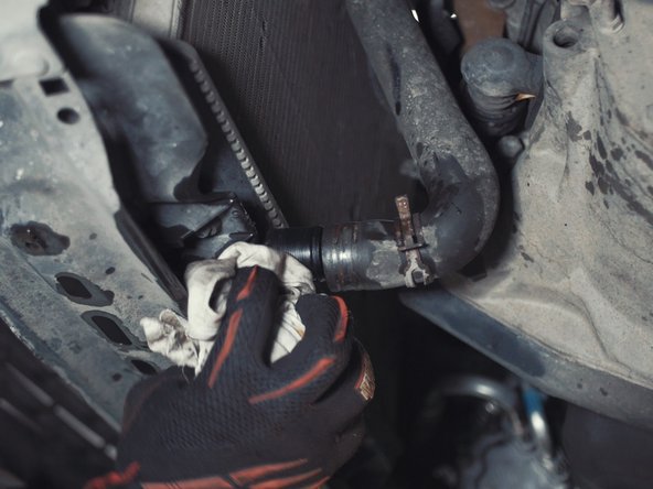 Nettoyer l'emplacement de la durite