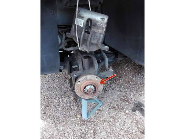 Nettoyer les pièces de l'oxydation.