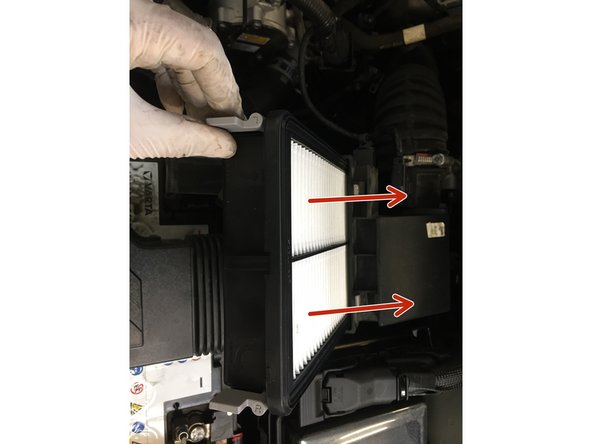 
turn the clips to lock the filter
