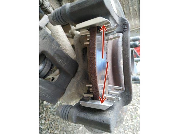 Positionnez les nouveaux clips dans la même position que les anciens.