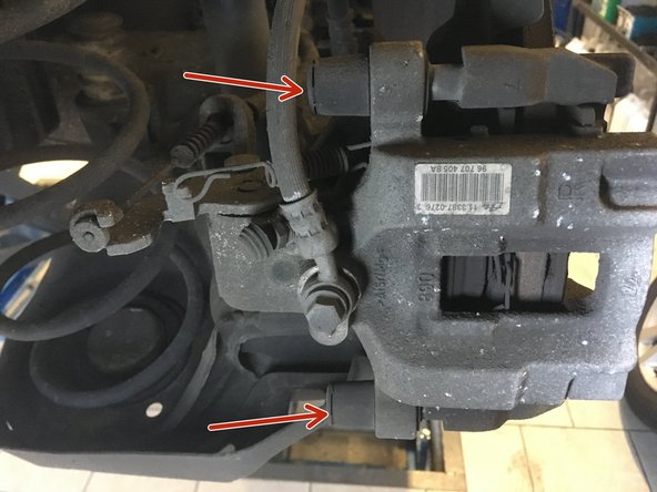 Retirer les deux caches