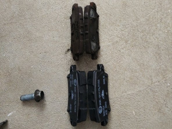 Comparer les plaquettes neuves aux usées