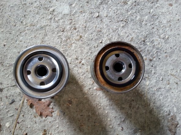 Comparer l'ancien et le nouveau filtre à carburant (longueur, diamètre)