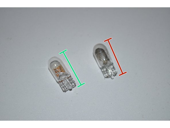 Comparer les ampoules W5W 12V.