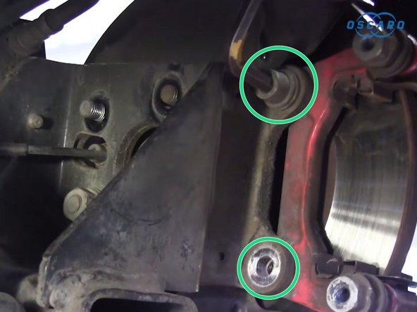 Retirer les 2 boulons du support d'étrier avec la clé allen