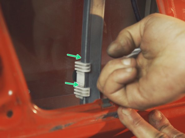 
Once at the correct height, pull the glass onto the bracket to secure them together
