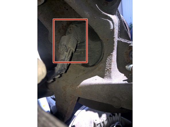 Débrancher le capteur et écartez bien la prise du capteur.