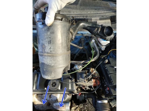 sortir l'ensemble boîte à air / conduite d'air