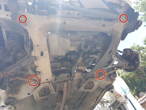 ATTENTION: ne pas les dévisser à fond pour le moment !