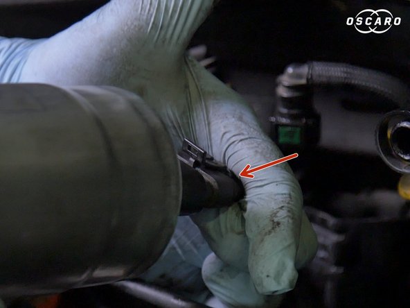 Rebrancher le capteur sous le nouveau filtre à carburant