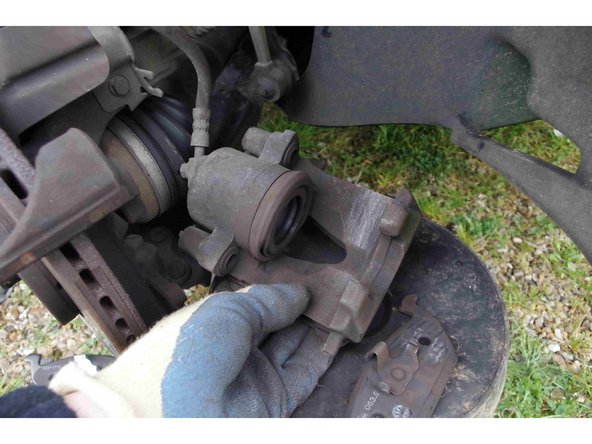 Sur la 2ème photo, on voit que le piston est totalement repoussé.