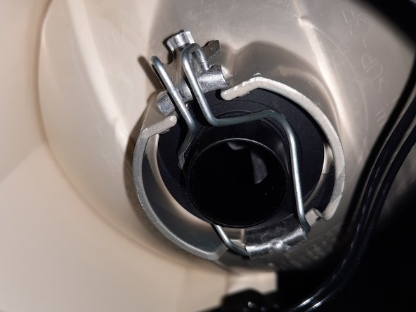 Placez le triangle et l'excroissance en haut.