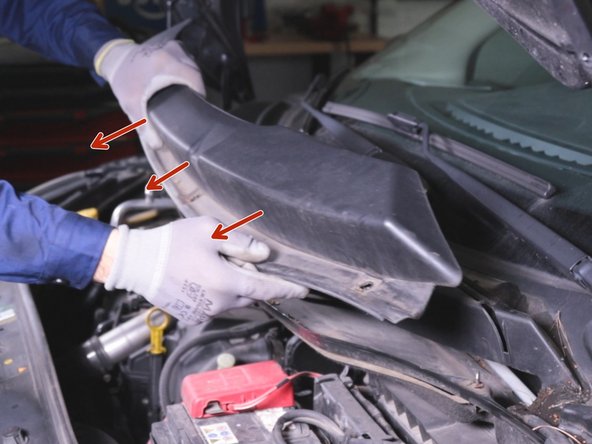 Retirer la grille de son emplacement