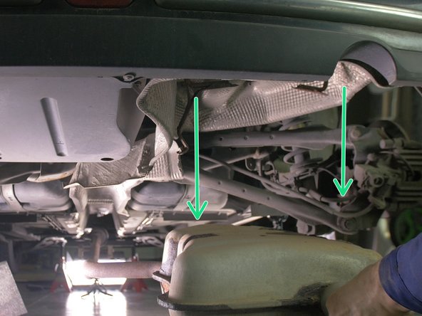 Déposer le silencieux