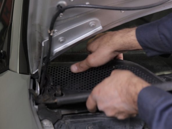 Effectuer la même opération coté gauche