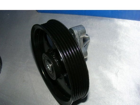 Changement courroie accessoire et galet 1.5 Dci