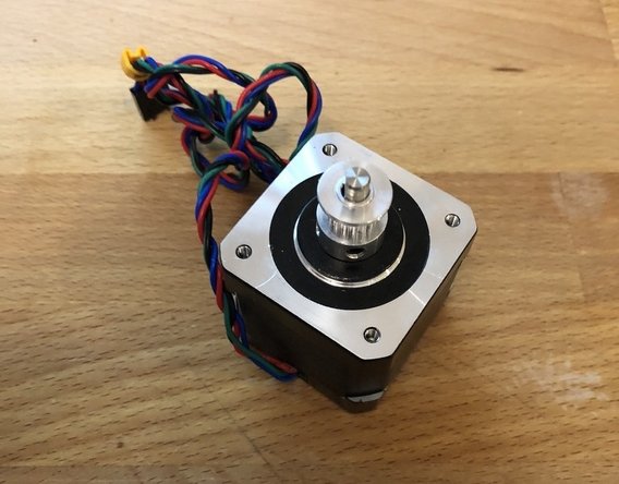 Ensure one of the grub screws is aligned with the flat of the shaft.