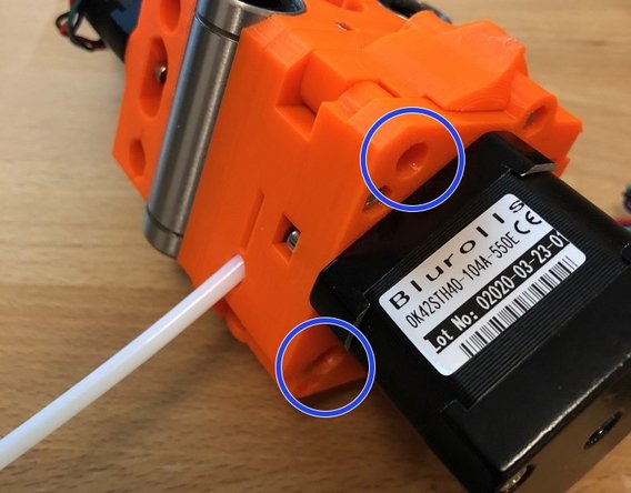 Place the inspection window in the extruder