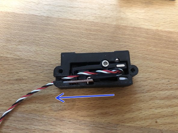 Place the sensor board into the fsenzor-body as shown.