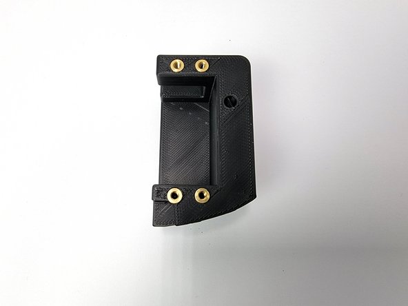 Install the inserts 4 on the side and 2 on the bottom