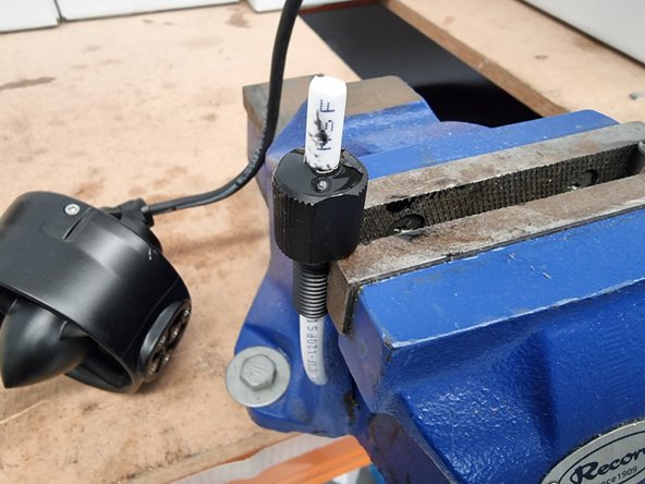 Fill the cavity in the penetrator between the rigid tubing with the potting compound.