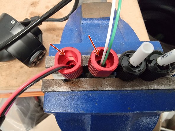 Place the 2 x 6mm penetrators somewhere that they are standing upright.