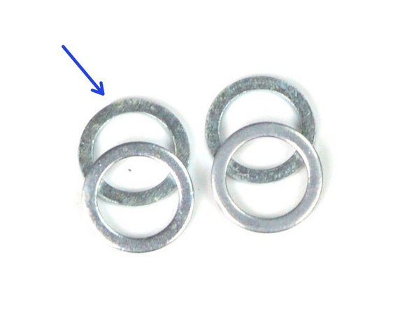 Chassis side of brakeline w/blue dust cover