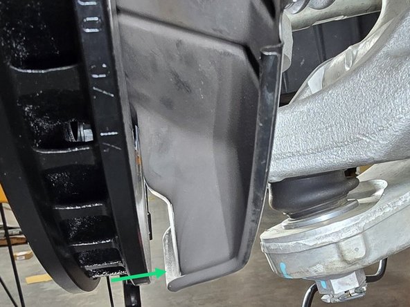 Inspect clearance around the entire circumference of the rotor