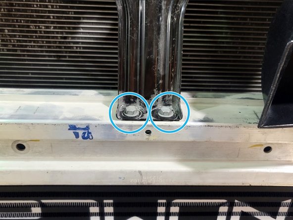 Striking the bumper from the center works better than from either side