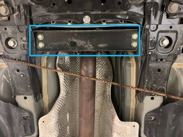 Place a provide tri-bolt gasket between the flanges