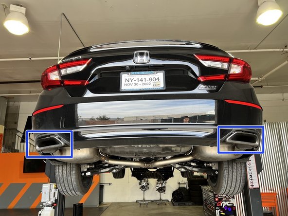 The next steps will show how to remove an OEM exhaust shroud and replace it with a 27WON shroud