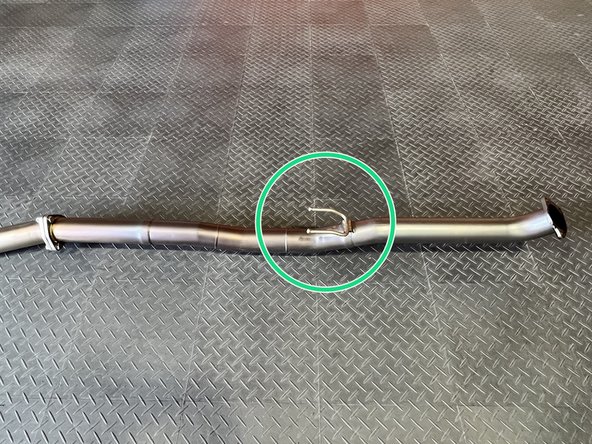 Align the two mid-pipes as shown
