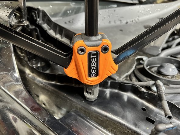 Use Riv Nut tool to install M5 riv nut