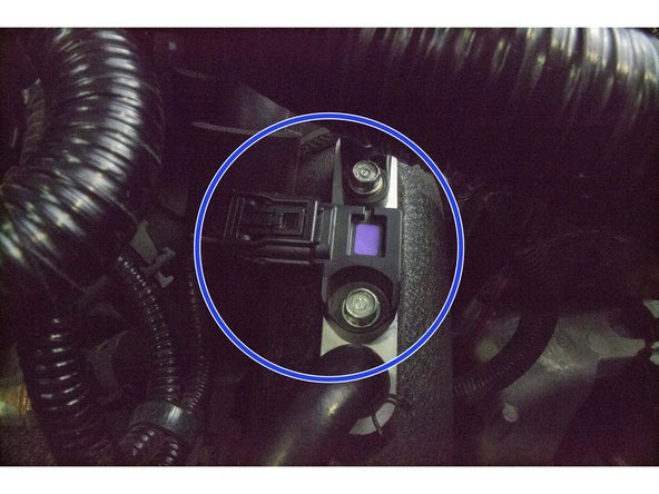 The blue circle shows the OEM MAP Sensor located on the cold side charge pipe