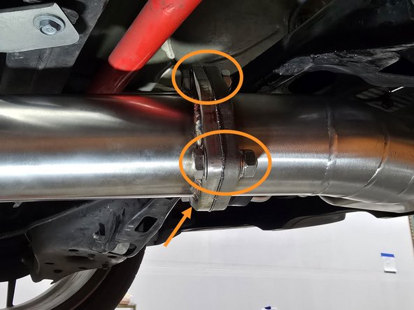 All exhaust hardware should be torqued to 25-30 ft lbs